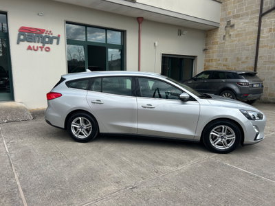 Ford Focus Station Wagon 1.5 EcoBlue 120 CV automatico SW Business (2)