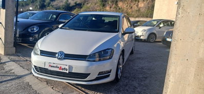 Volkswagen Golf 2.0 TDI 5p. Highline BlueMotion Technology usata