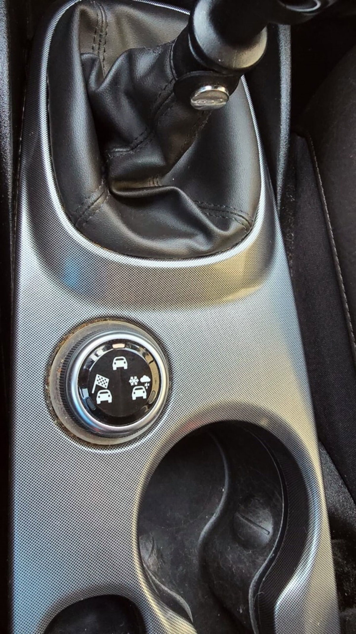 Fiat 500X 1.6 MultiJet 120 CV Lounge (12)