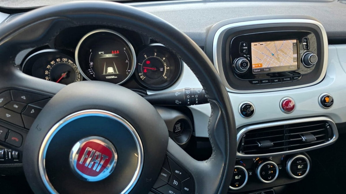 Fiat 500X 1.6 MultiJet 120 CV Lounge (8)