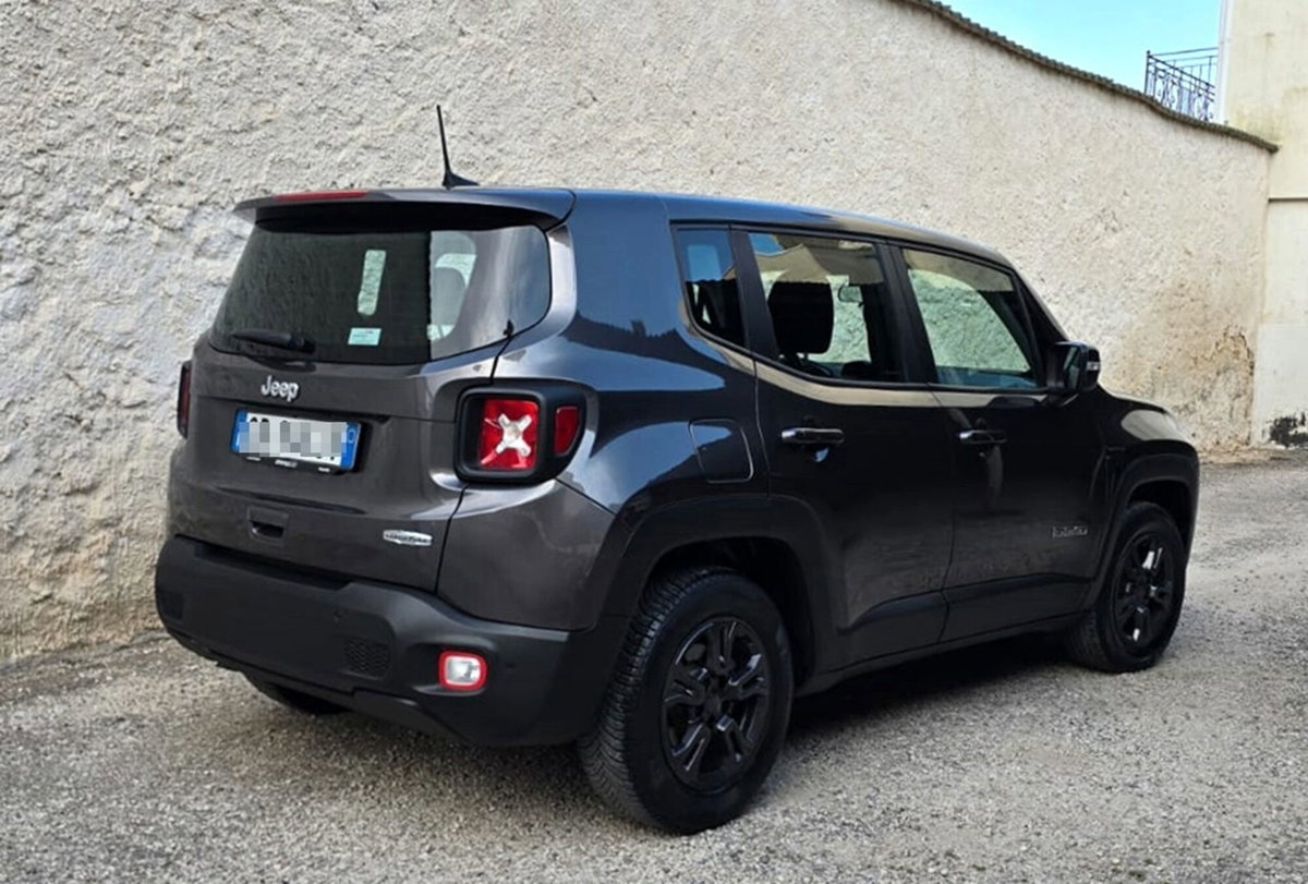Jeep Renegade 1.6 Mjt 120 CV Longitude (5)