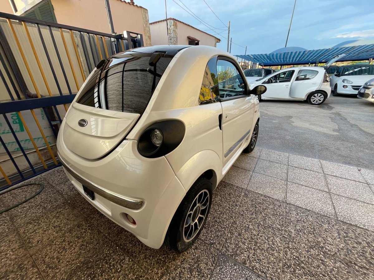 Microcar Due Due Young V3 my18 (5)