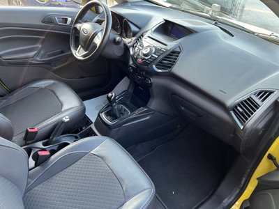Ford EcoSport 1.5 TDCi 95 CV Titanium S (12)