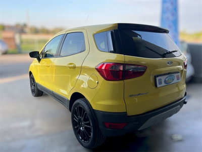 Ford EcoSport 1.5 TDCi 95 CV Titanium S (8)