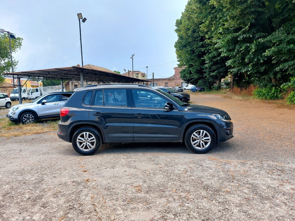 Volkswagen Tiguan 1.4 TSI 125 CV Cross BlueMotion Technology (9)