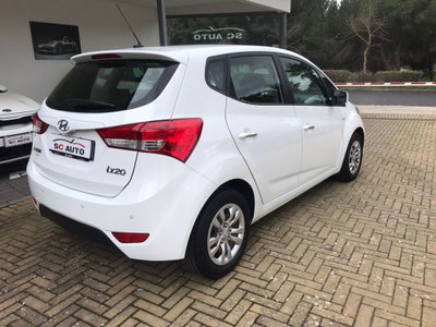 Hyundai ix20 1.4 90 CV XPossible (5)