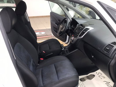 Hyundai ix20 1.4 90 CV XPossible (8)