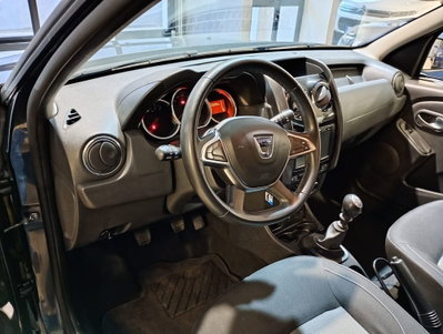 Dacia Duster 1.5 dCi 110CV EDC S&S 4x2 Lauréate (8)
