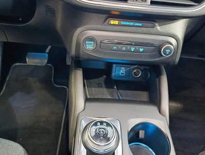 Ford Focus Station Wagon 1.5 EcoBlue 120 CV automatico SW Active (19)
