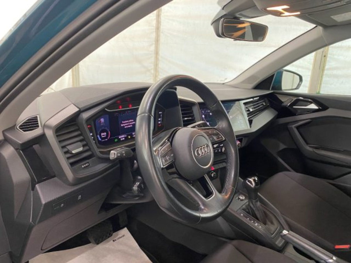 Audi A1 Sportback 25 TFSI S tronic Admired (14)