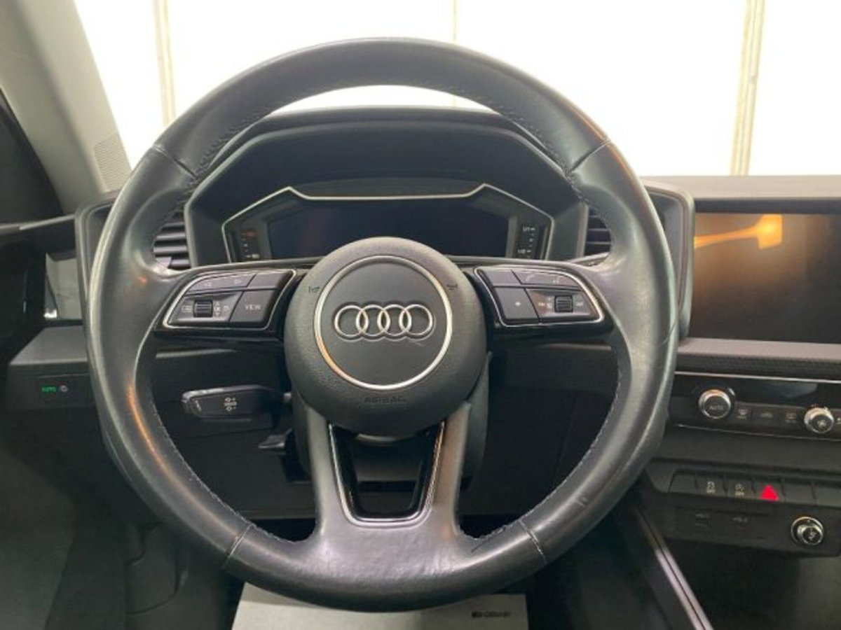 Audi A1 Sportback 25 TFSI S tronic Admired (7)