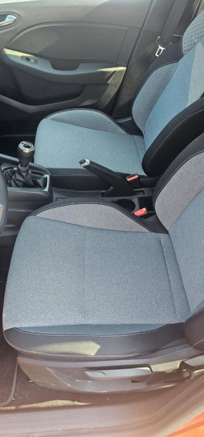 Renault Clio 1.0 eco-g Evolution 100cv (10)