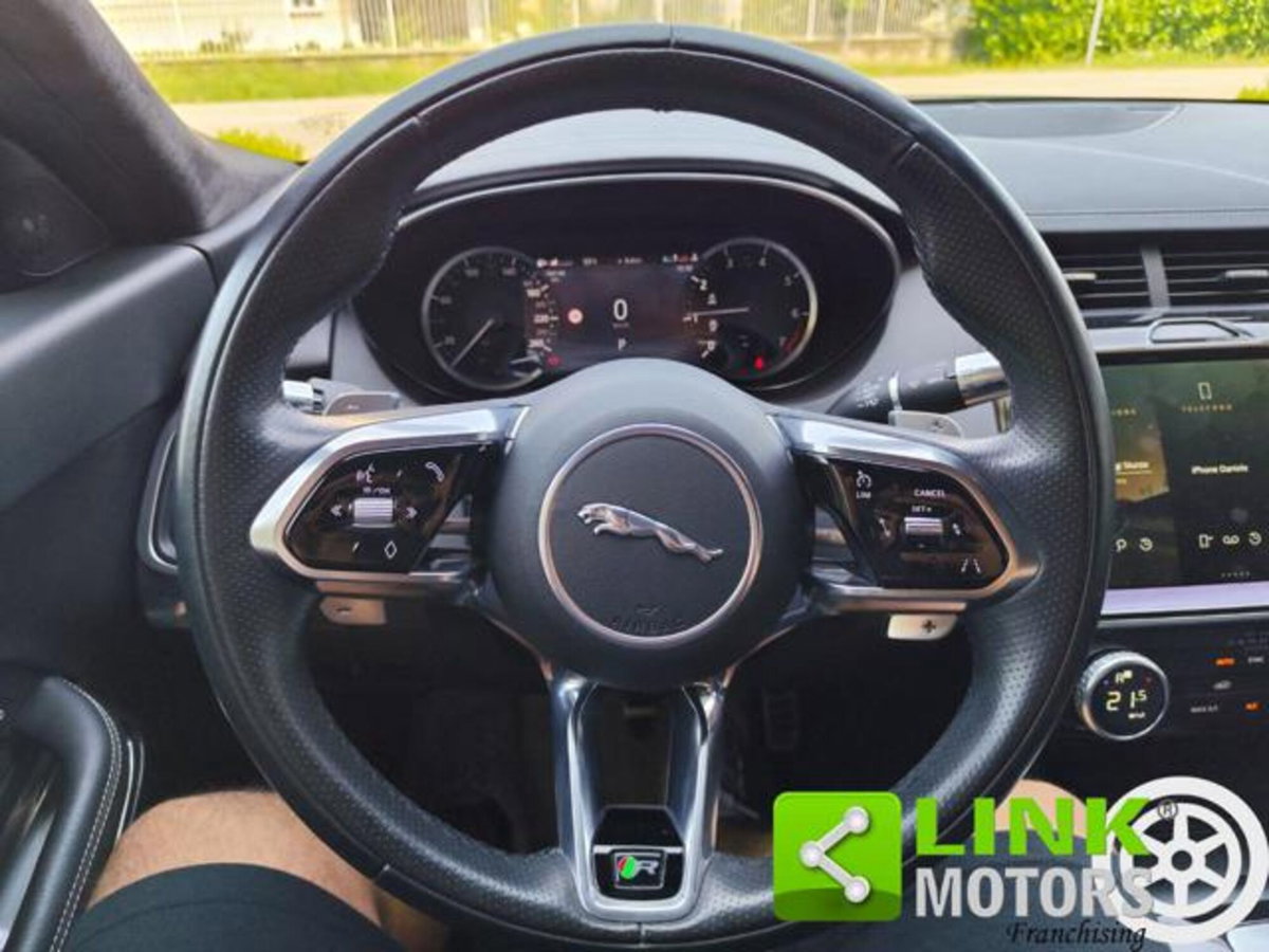 Jaguar E-Pace 2.0 I4 200 CV AWD Auto R-Dynamic HSE (8)