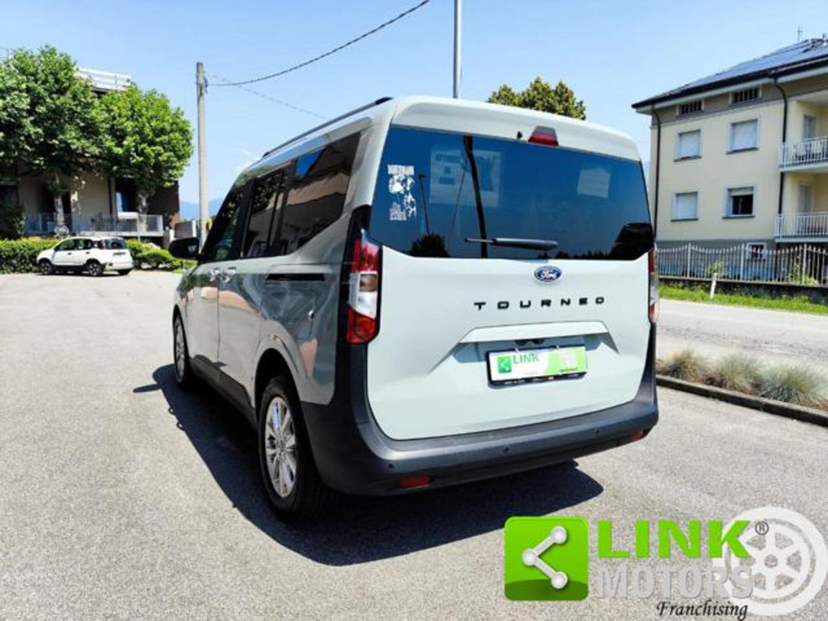 Ford Tourneo Courier 1.0 EcoBoost 100 CV Titanium (15)