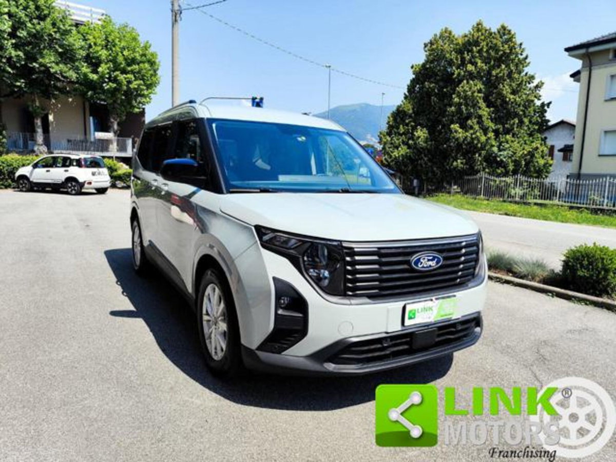 Ford Tourneo Courier 1.0 EcoBoost 100 CV Titanium (3)