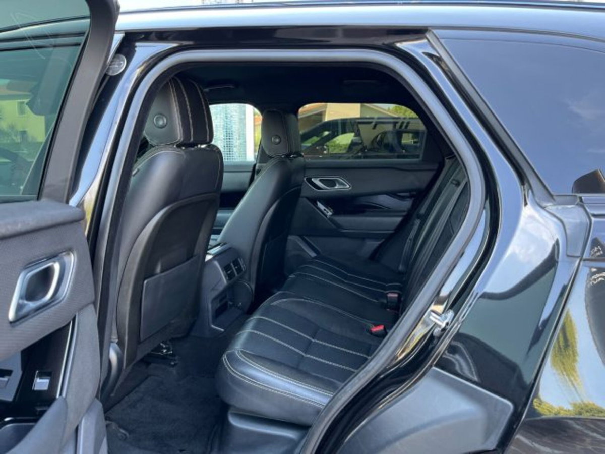 Land Rover Range Rover Velar 2.0D I4 180 CV R-Dynamic S (4)