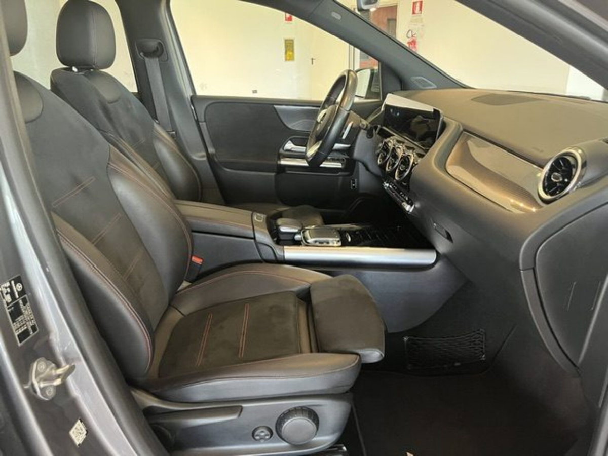 Mercedes-Benz Classe B 180 d Automatic Premium (13)