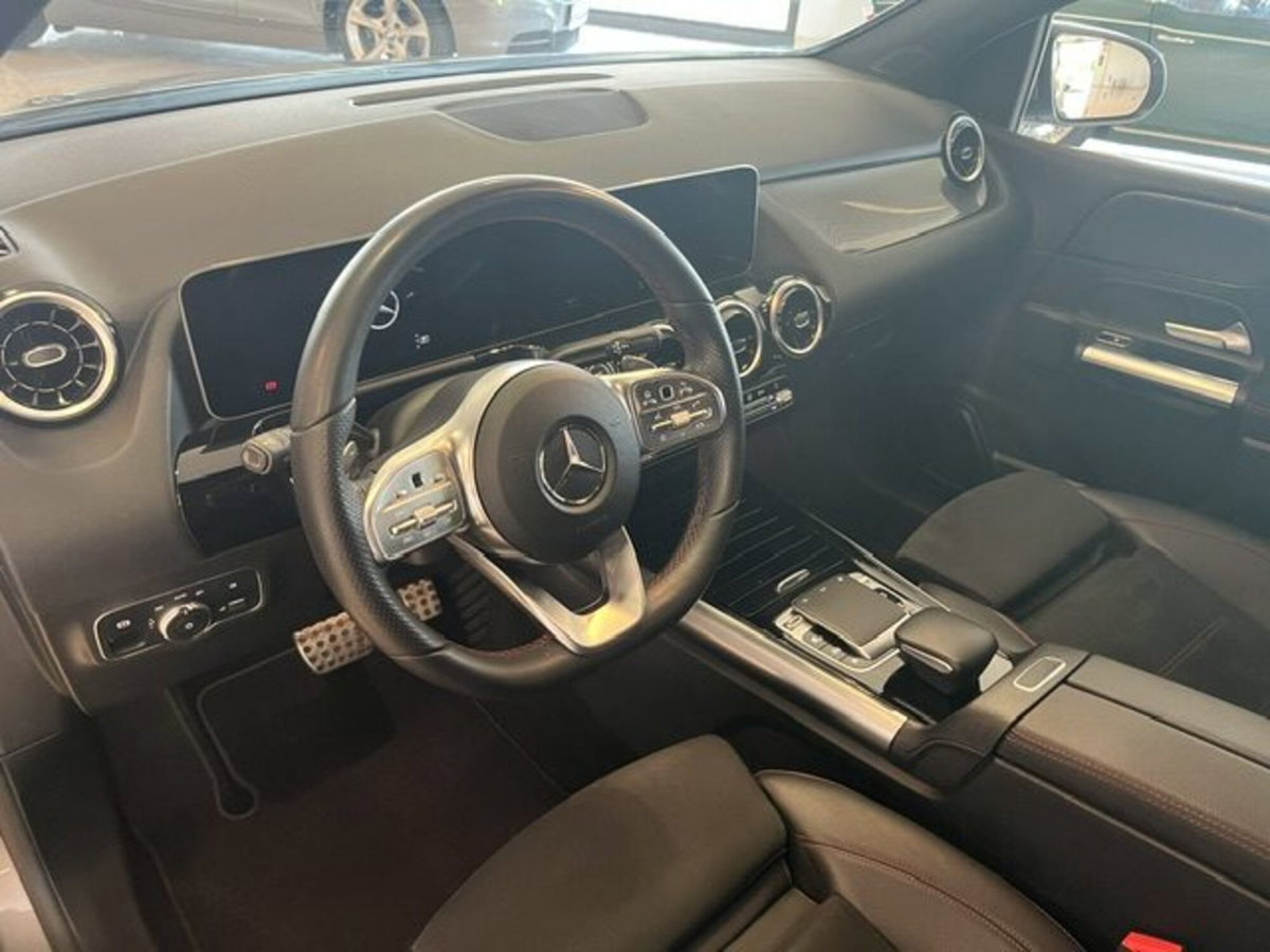 Mercedes-Benz Classe B 180 d Automatic Premium (9)