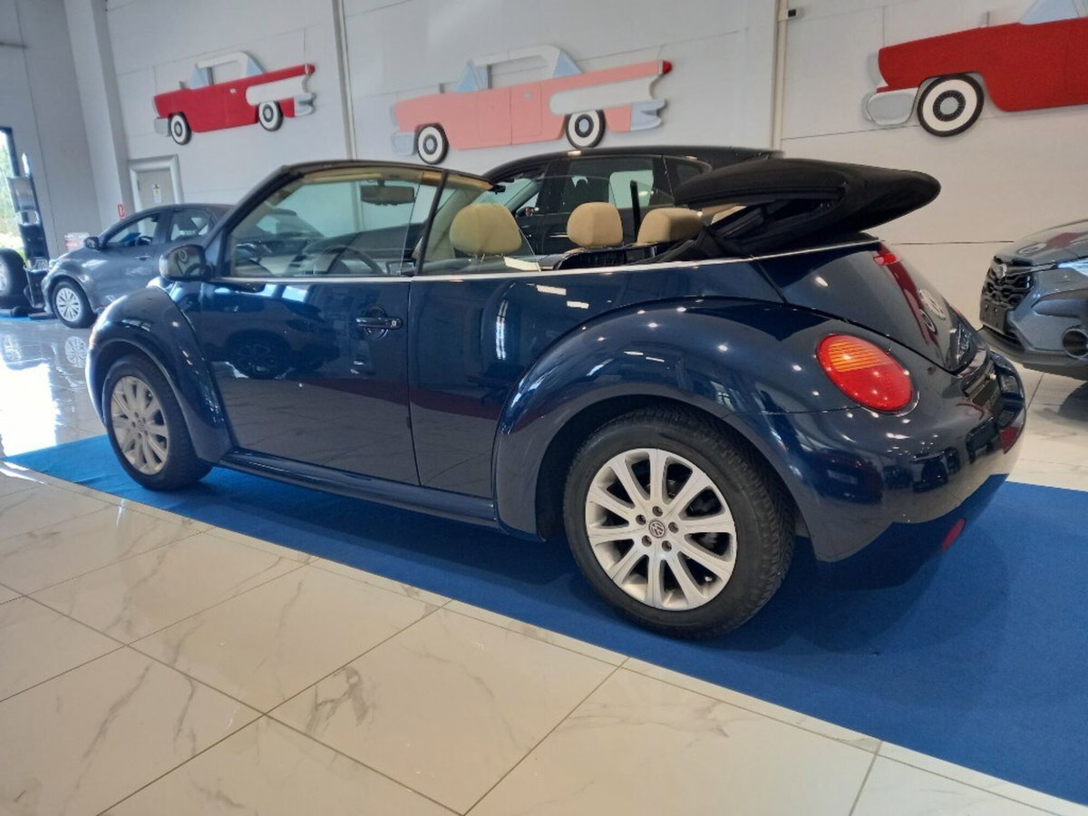 Volkswagen New Beetle Cabrio 16V (4)