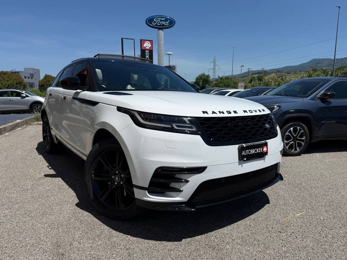 Land Rover Range Rover Velar 2.0D I4 240 CV R-Dynamic SE (3)