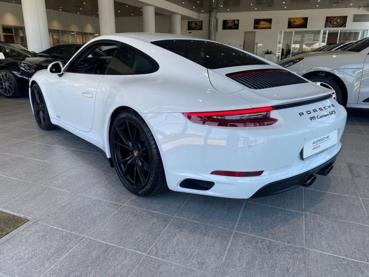 Porsche 911 Coupé 3.0 Carrera 4 GTS (6)