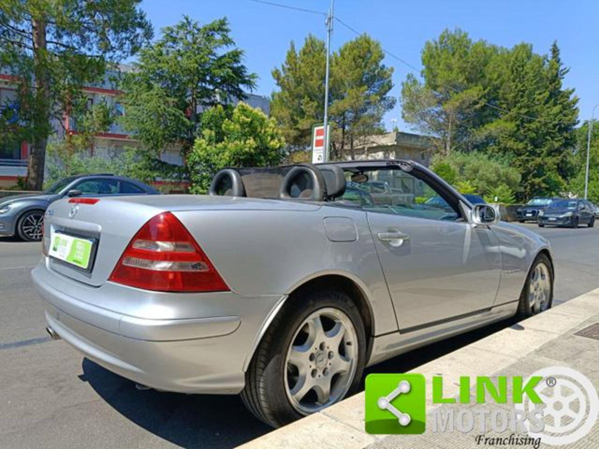 Mercedes-Benz SLK 200 cat Kompressor Evo (15)