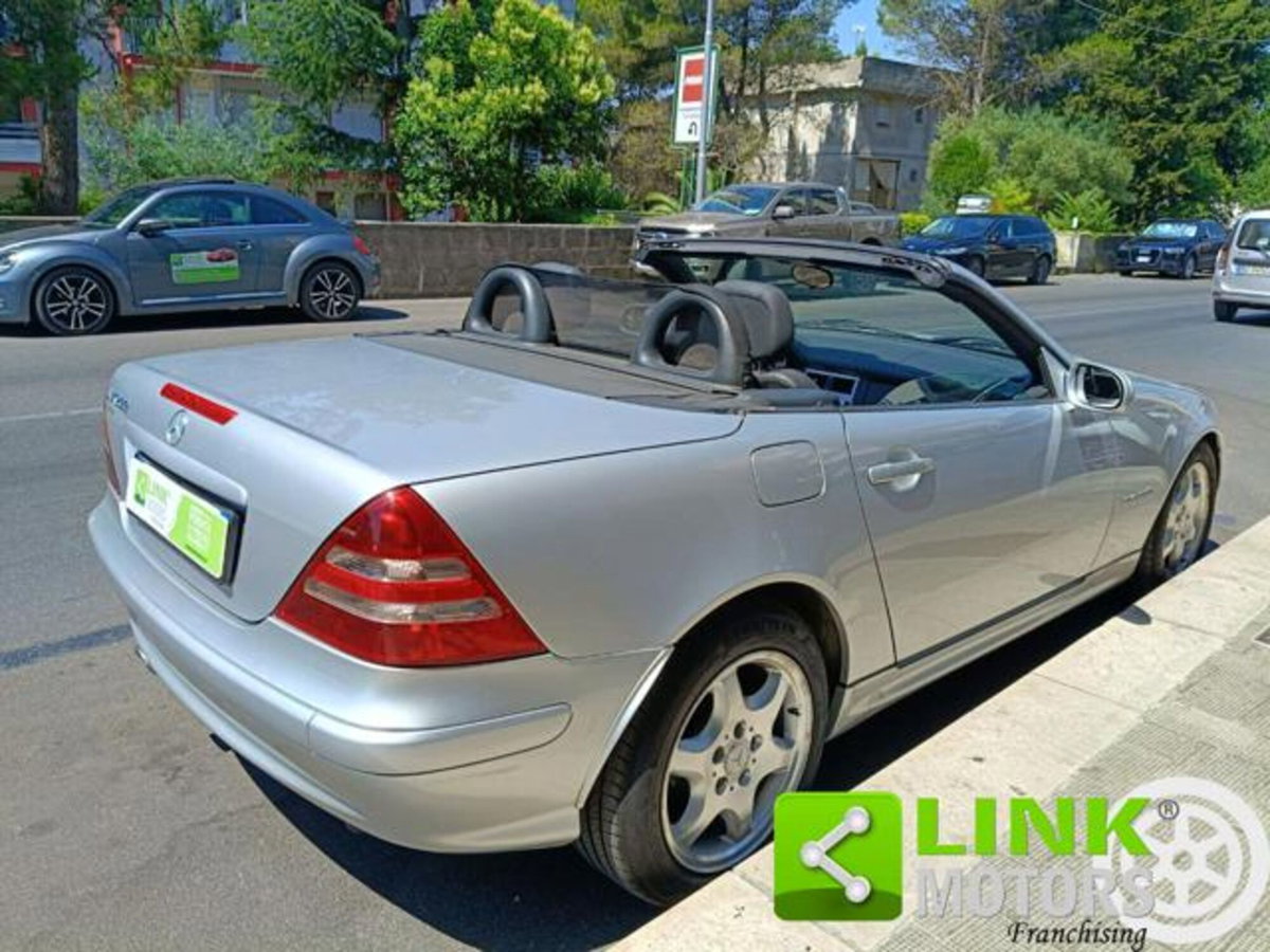 Mercedes-Benz SLK 200 cat Kompressor Evo (4)