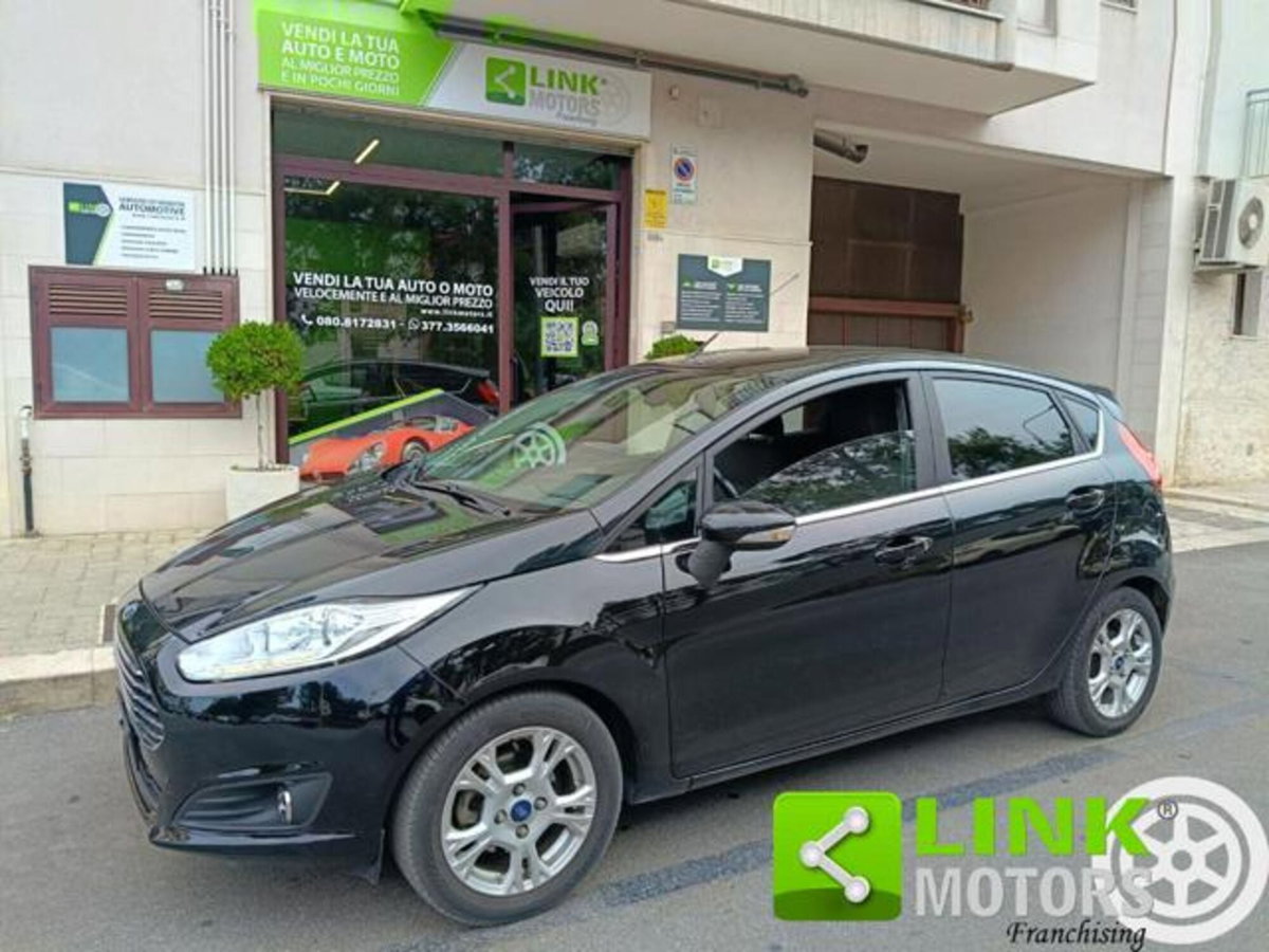 Ford Fiesta 1.5 TDCi 75CV 5 porte Titanium