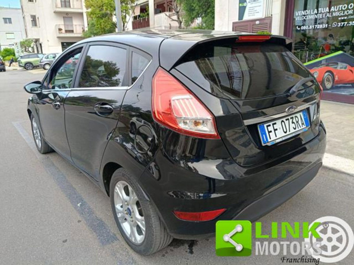 Ford Fiesta 1.5 TDCi 75CV 5 porte Titanium (16)