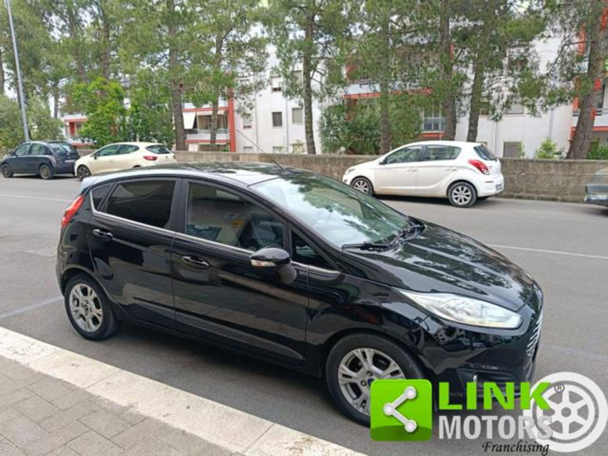Ford Fiesta 1.5 TDCi 75CV 5 porte Titanium (20)