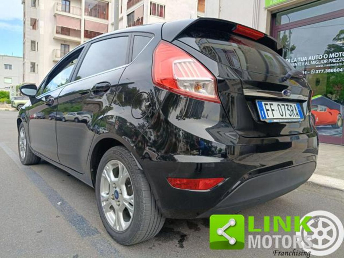Ford Fiesta 1.5 TDCi 75CV 5 porte Titanium (4)