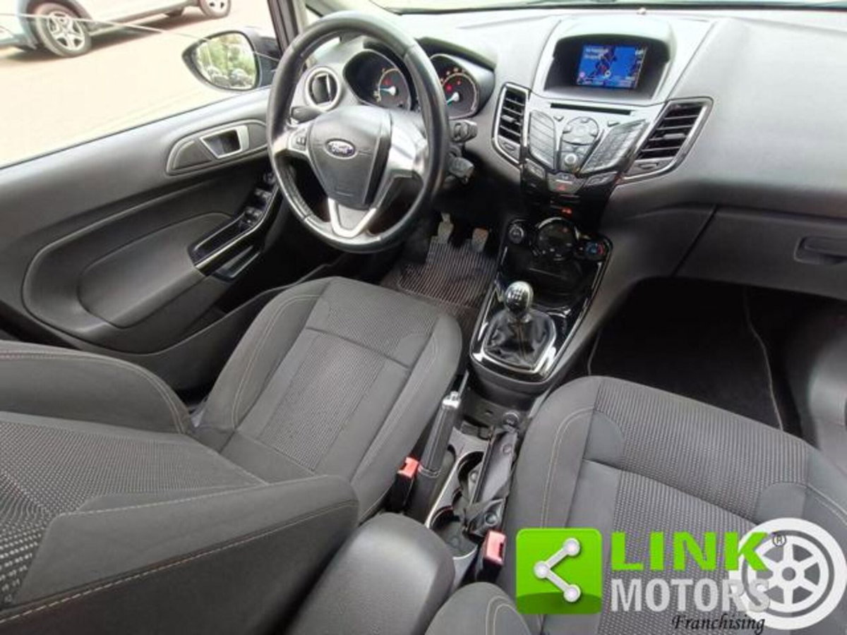 Ford Fiesta 1.5 TDCi 75CV 5 porte Titanium (5)