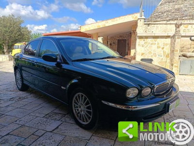 Jaguar X-Type 2.2D cat Executive (2)