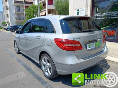 Mercedes-Benz Classe B 200 CDI BlueEFFICIENCY Premium (2)