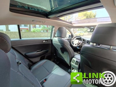 Kia Sportage 1.6 CRDI 115 CV 2WD Style (9)