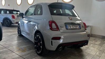 Abarth 500 1.4 Turbo T-Jet Custom (4)
