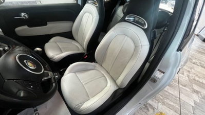 Abarth 500 1.4 Turbo T-Jet Custom (8)