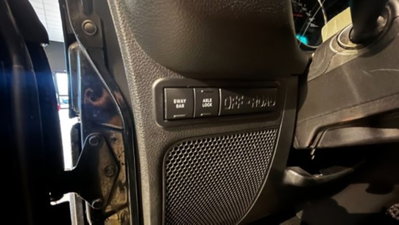Jeep Wrangler 2.8 CRD DPF Sahara (14)