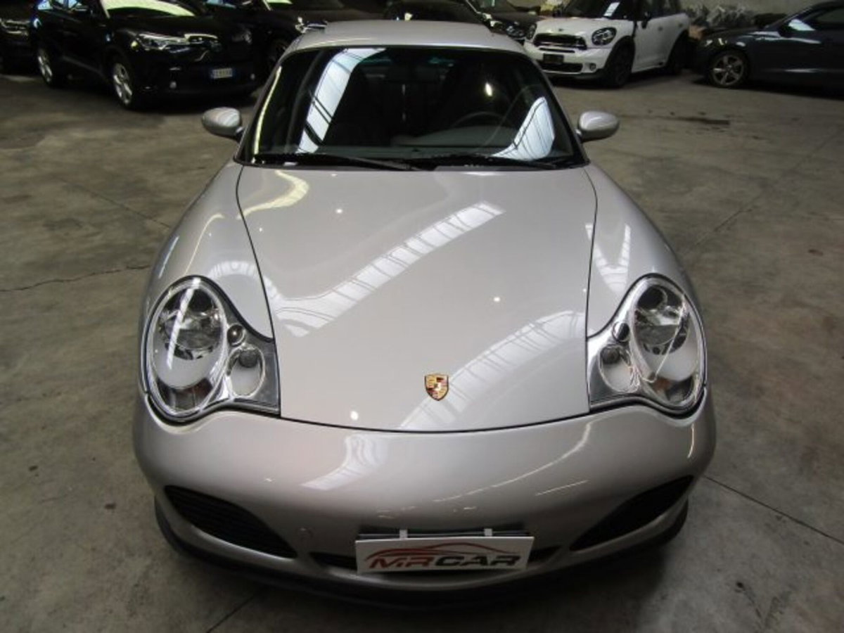 Porsche 911 Coupé Turbo cat (2)