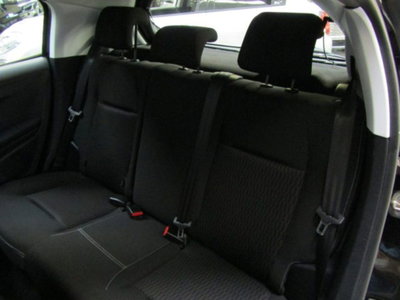 Peugeot 208 1.2 puretech Active s&s 75cv (11)