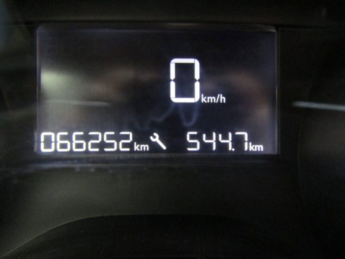 Peugeot 208 1.2 puretech Active s&s 75cv (19)