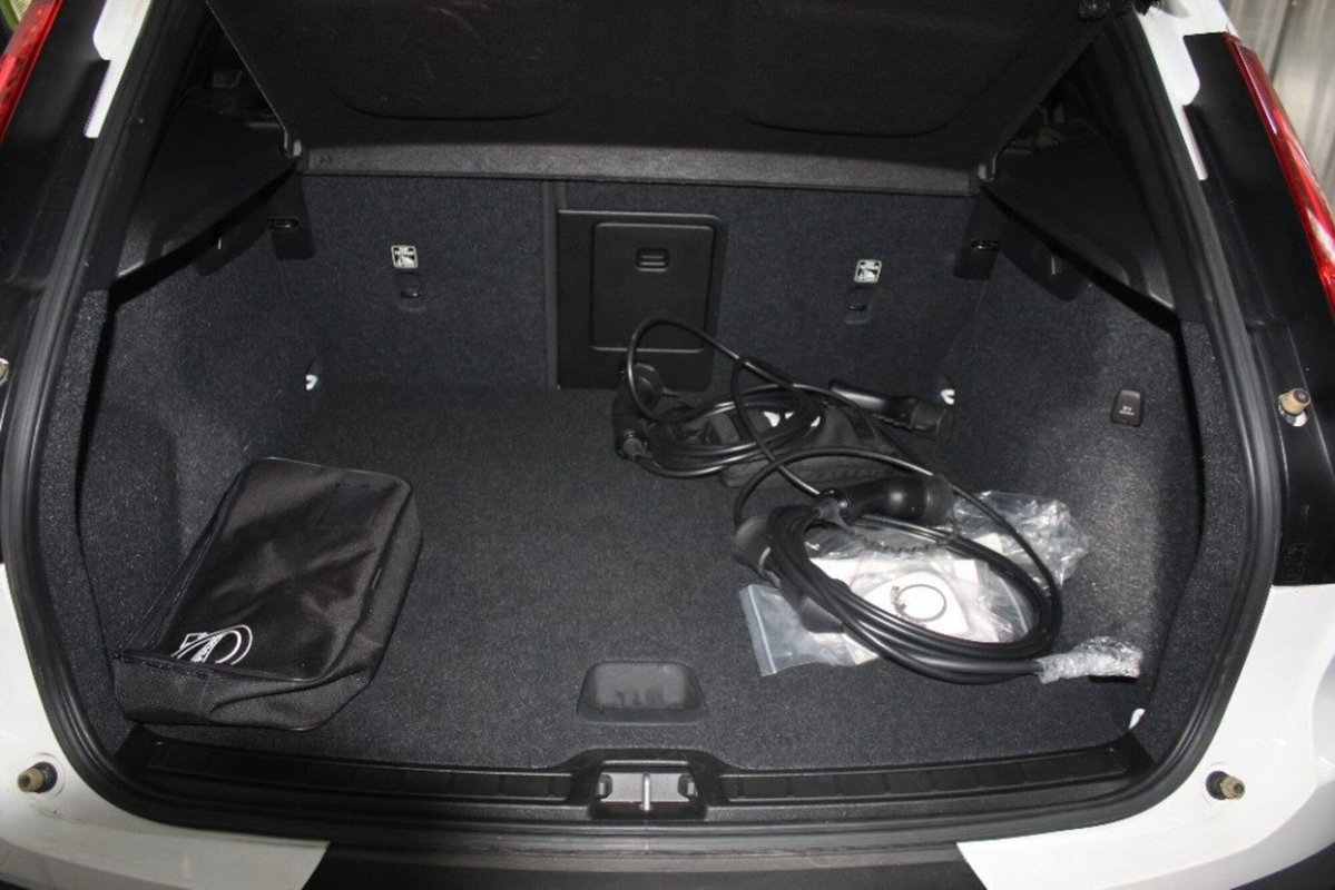 Volvo XC40 T5 Recharge Plug-in Hybrid Inscription Expression (19)