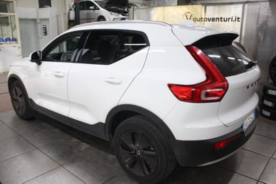 Volvo XC40 T5 Recharge Plug-in Hybrid Inscription Expression (4)
