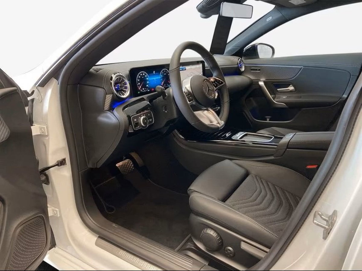 Mercedes-Benz CLA Shooting Brake 180 Progressive Advanced auto (6)