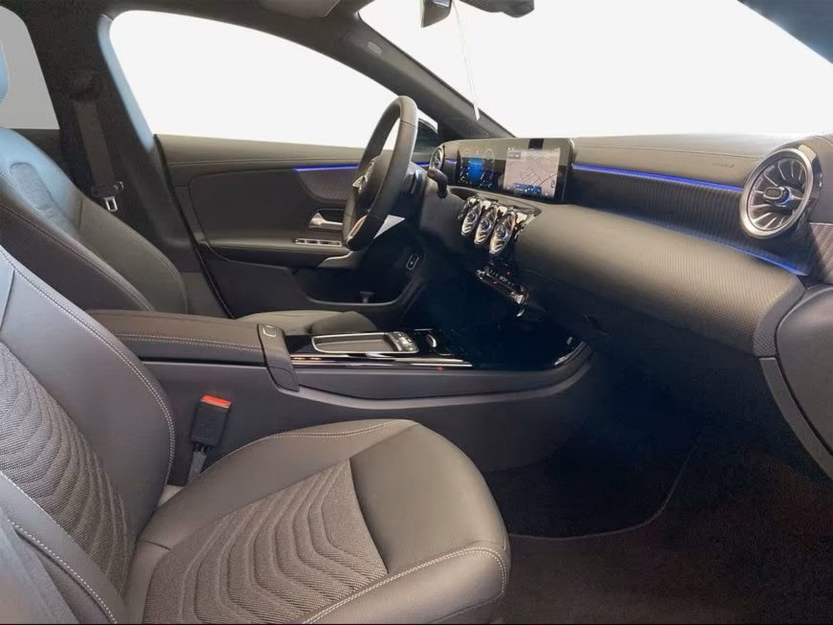 Mercedes-Benz CLA Shooting Brake 180 Progressive Advanced auto (7)