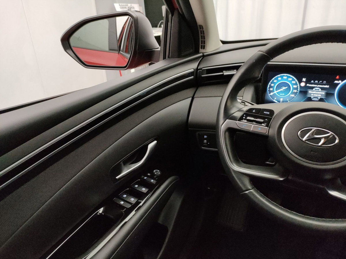 Hyundai Tucson 1.6 crdi 48V Xline 2wd imt (14)