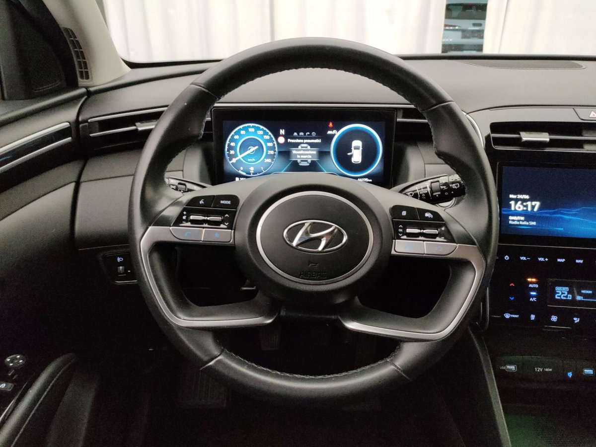 Hyundai Tucson 1.6 crdi 48V Xline 2wd imt (16)
