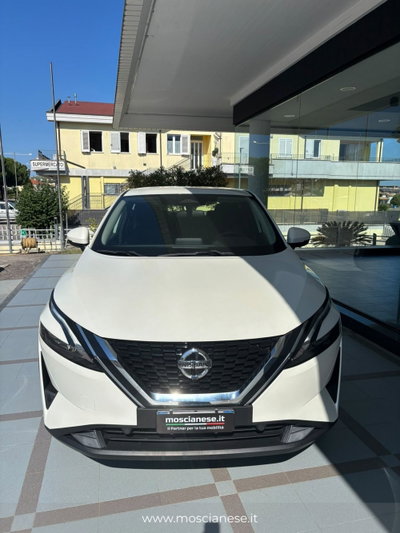 Nissan Qashqai 1.3 DIG-T 140 CV Acenta Premium (2)