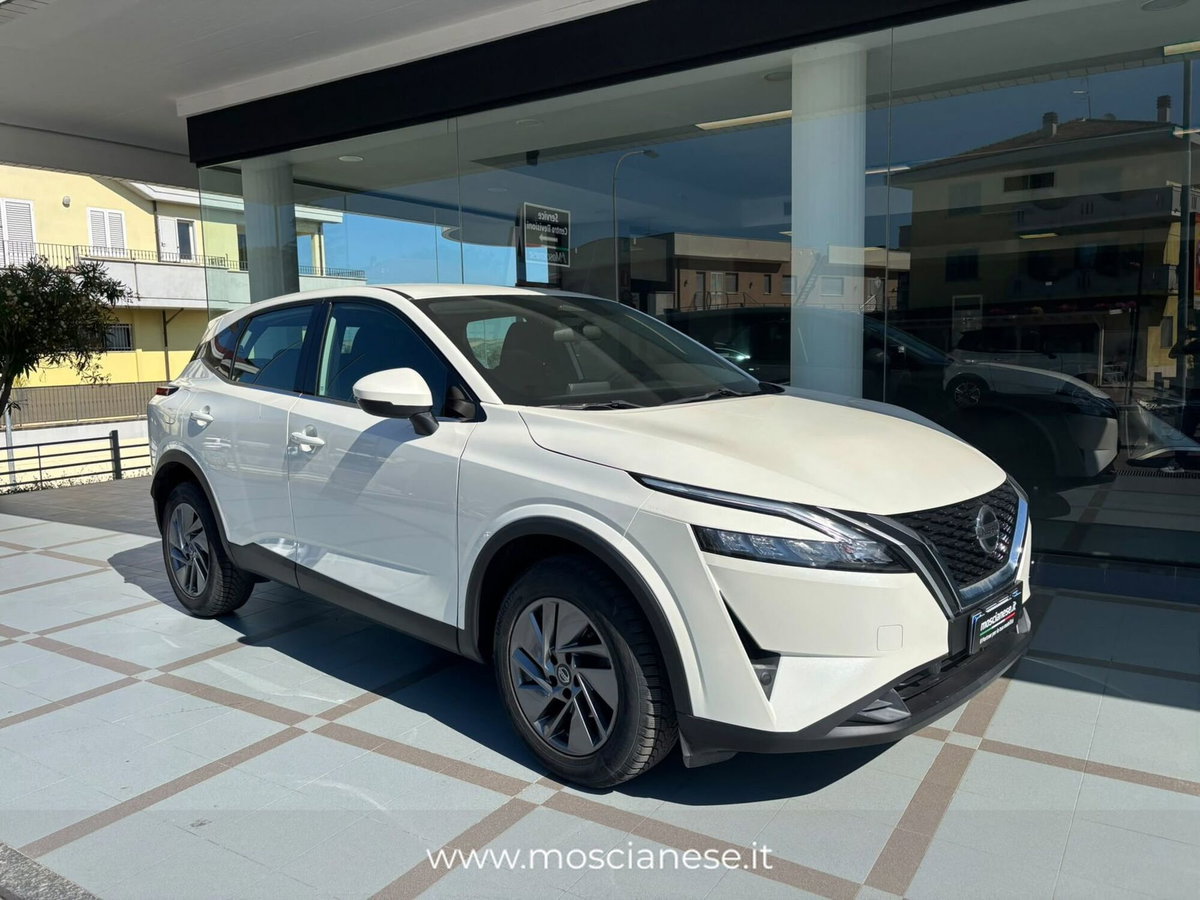 Nissan Qashqai 1.3 DIG-T 140 CV Acenta Premium (3)
