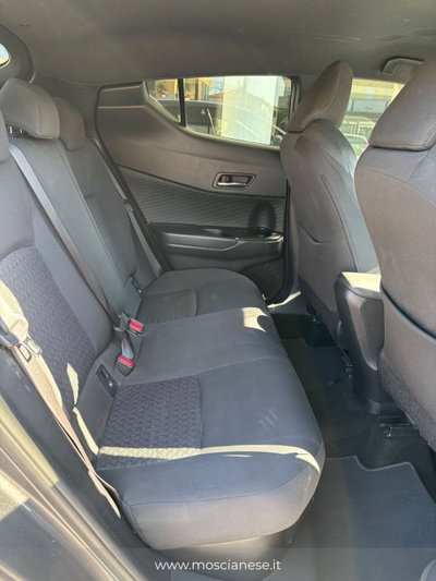 Toyota Toyota C-HR 1.8 Hybrid E-CVT Lounge (14)